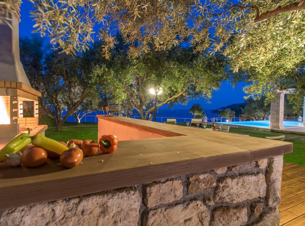 Avra Luxury Villa & Spa Keri Camera foto