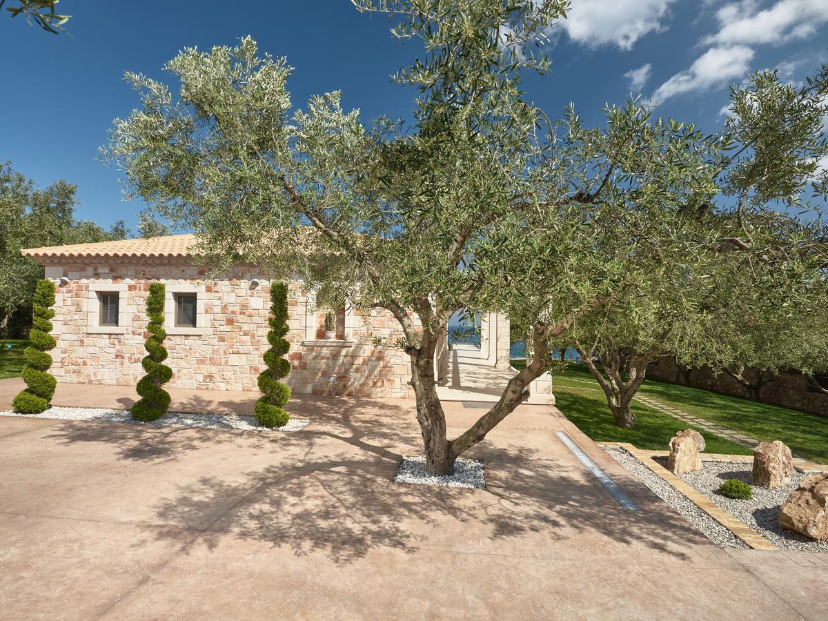 Avra Luxury Villa & Spa Keri Esterno foto