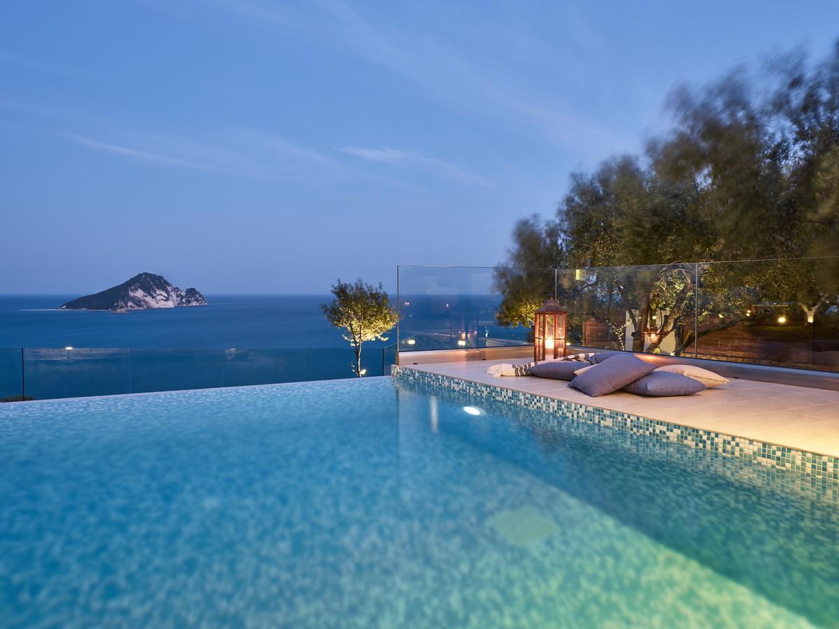 Avra Luxury Villa & Spa Keri Esterno foto