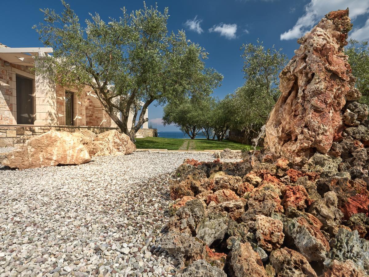 Avra Luxury Villa & Spa Keri Esterno foto